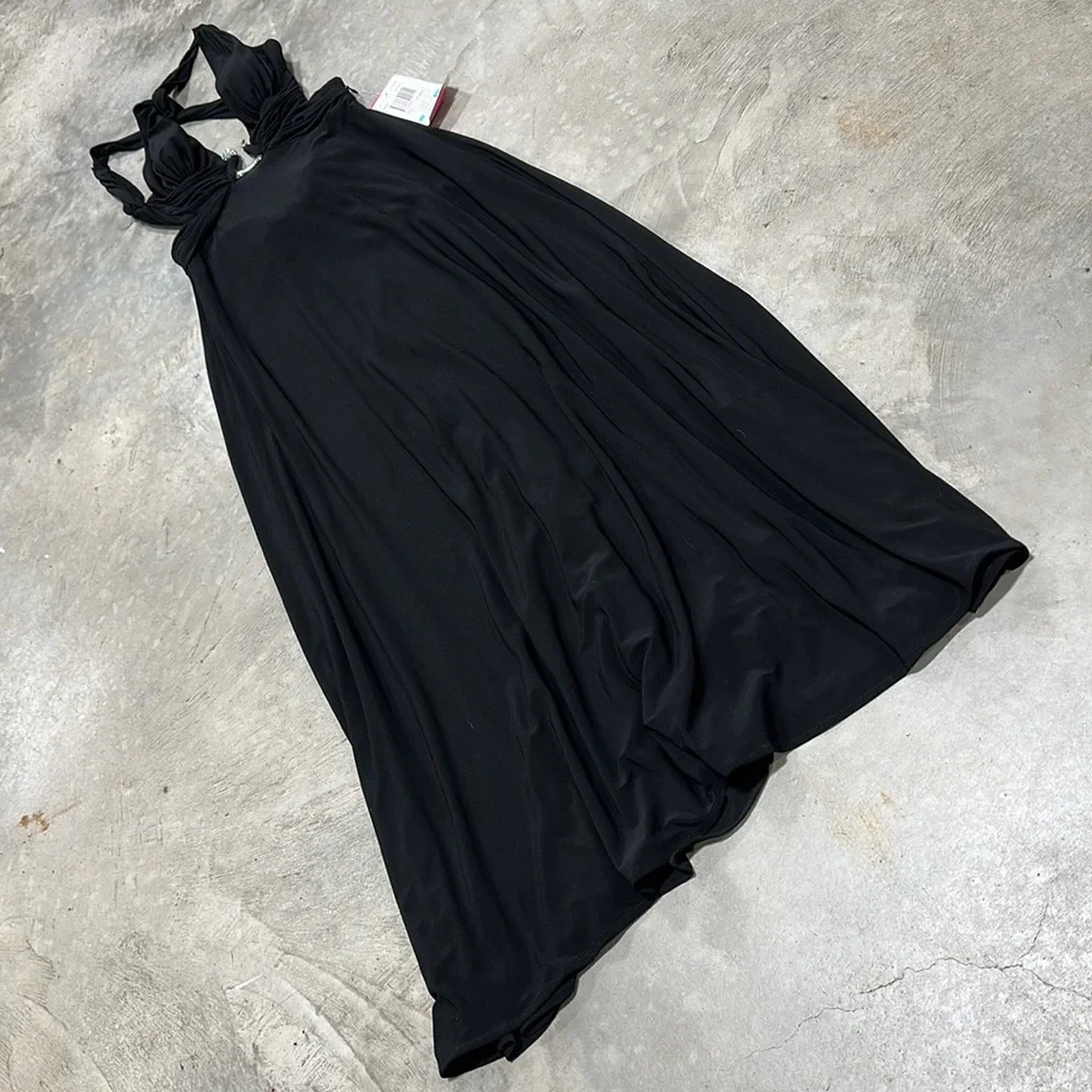 Morgan & Co.Long black dress with silver and rhinestone accents /Size 5/6 / E-13
